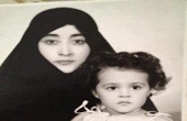 حمیرا و دخترش هنگام خارج شدن از ایران + عکس