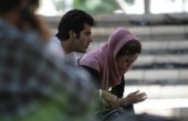 سیگار کشیدن دختران عادی شد/ عکس