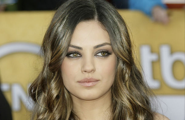 لیست زیباترین زنان سال ۲۰۱۳ به انتخاب hollywood buzz  / عکس
