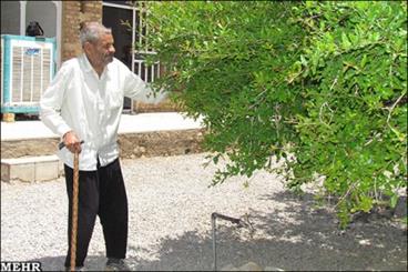 مسن ترین فرد ایرانی در ابرکوه درگذشت