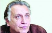مجری برنامه صندلی داغ در کنار همسر روسی اش / عکس
