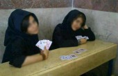 پاسور بازی دختران دبیرستانی در مدرسه / عکس