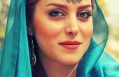 زنی که برای جنتی خواند/ عکس