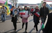 حضور دختران در راهپیمایی 22 بهمن / عکس