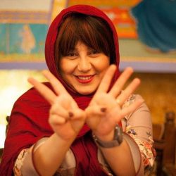 کری خوانی بهنوش بختیاری برای آبی ها ؛ عکس