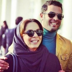 عکس پژمان بازغی به همراه همسر و دخترش در اکران بارکد