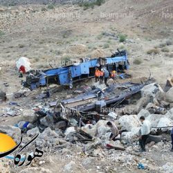 19 کشته و 29 زخمی در حادثه سقوط اتوبوس حامل سربازان به دره + عکس