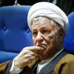 آیت الله هاشمی رفسنجانی به دلیل عارضه قلبی درگذشت