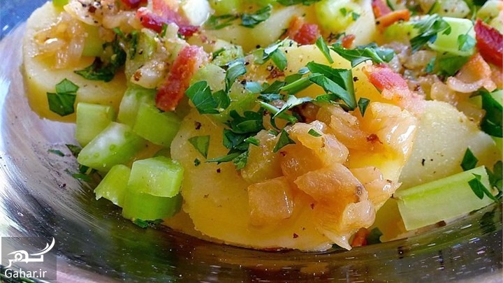 دستور تهیه سالاد سیب زمینی رنگی