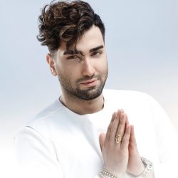 عکس/ حضور حسین تهی در مراسم عروسی رضا قوچان نژاد و خواهر ساره بیات