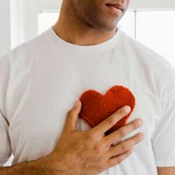 نشانه ها و علایم عاشق شدن يک مرد