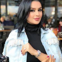 پورشه هدیه همسر دنیا جهانبخت در روز ولنتاین ! / عکس