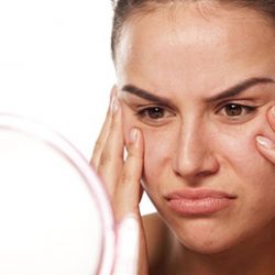 همه چیز در مورد افتادگی پوست