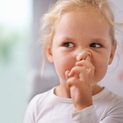 عادت های بد کودکان را بشناسید