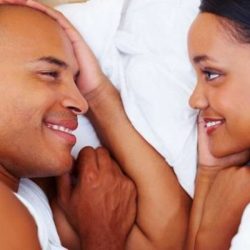 هر آنچه باید درباره ماساژ بدنی خانم ها قبل از رابطه بدانید