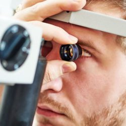 هر آنچه باید درباره معافیت پزشکی چشم بدانید