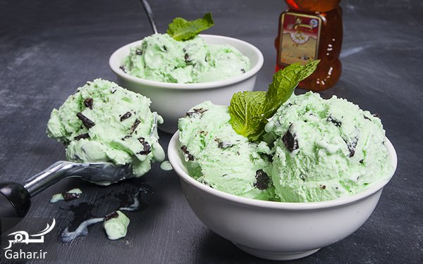 طرز تهیه بستنی نعنایی با شکلات