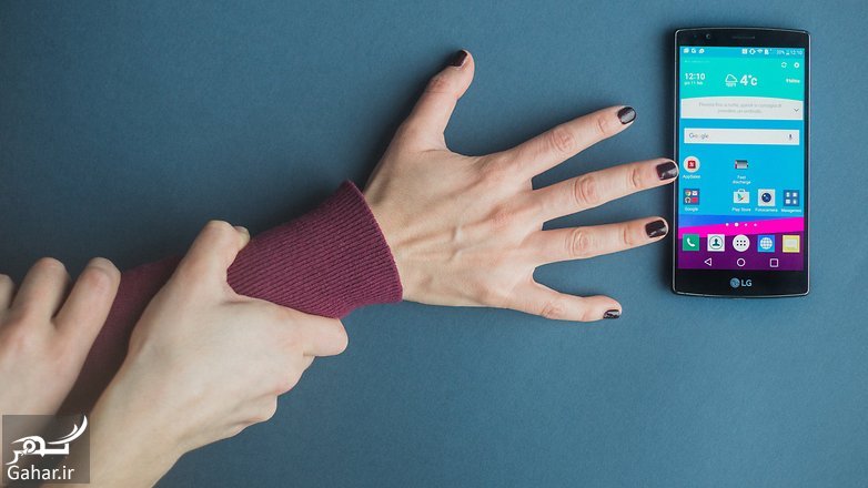 چک کردن گوشی همسر از دید روانشناسی