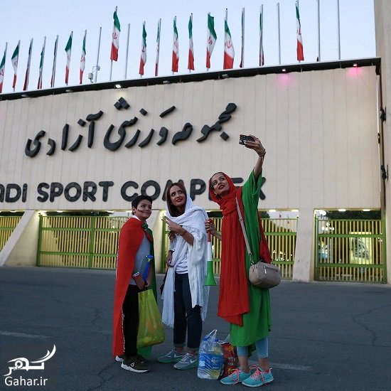 عکس دختران ایرانی در ورزشگاه آزادی بازی ایران بولیوی