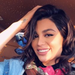 عکس سلفی خواننده زن با برانکو سرمربی پرسپولیس
