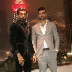 عکس طارمی و رضاییان با دو خواهر در قطر