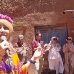 ماجرای خوانندگی نگار معظم در ابیانه و احضار وی به دادسرا
