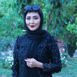 عکسهای بازیگران در افتتاحیه نمایش خون‌ به پا می شود با استایل متفاوت