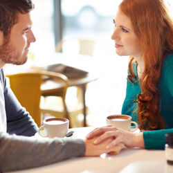 صحبت در مورد رابطه قبلی درست است یا غلط؟