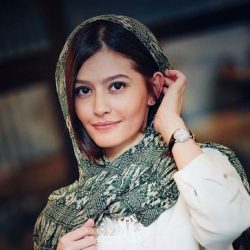 عکسهای پردیس احمدیه در اکران فیلم سرکوب