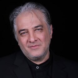 عکس تولد 57 سالگی ایرج نوذری در کنار دخترانش