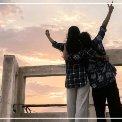 جملات کوتاه زیبا و پرمعنا برای دوست (متن های زیبا برای بهترین دوست)