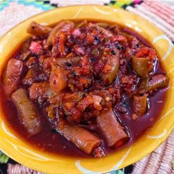 طرز تهیه ترشی لوبیا سبز خوشمزه (با هویج، گوجه و کلم)