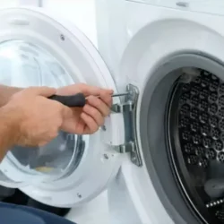 چرا درب ماشین لباسشویی سامسونگ باز نمی‌ شود؟ + راهکار فوری