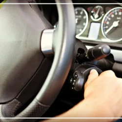 چرا ماشین استارت میخوره ولی روشن نمیشه [لیست همه علت ها]